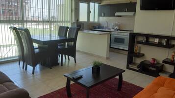 Appartement Familial, 3 chambres, cuisine, vue ville | Cuisine privée