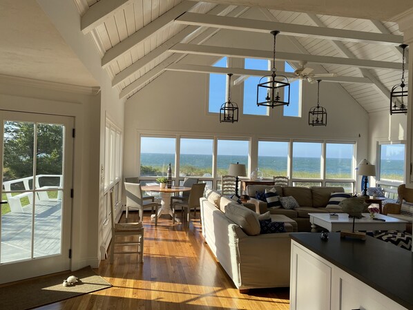 Fernseher, DVD-Player