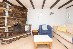 TV, fireplace - Croft Cottage, set in acres of mature gardens (Goonhavern)