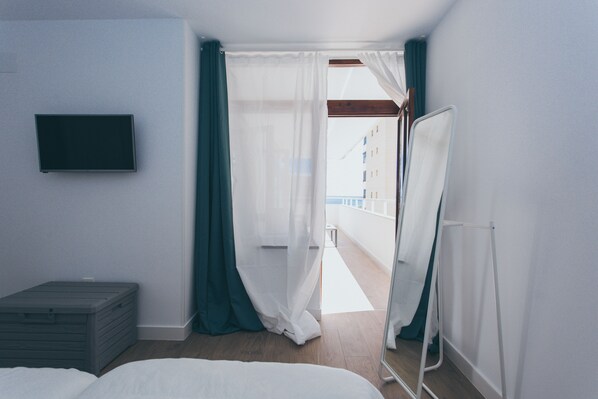 2 slaapkamers, een strijkplank/strijkijzer, wifi, beddengoed