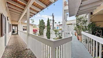 Room, 1 King Bed | Terrace/patio