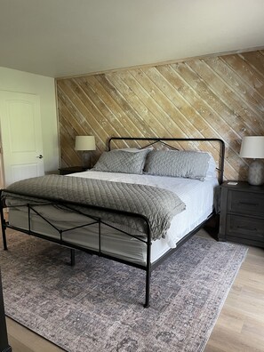 2 Schlafzimmer, Bügeleisen/Bügelbrett, kostenloses WLAN, Bettwäsche