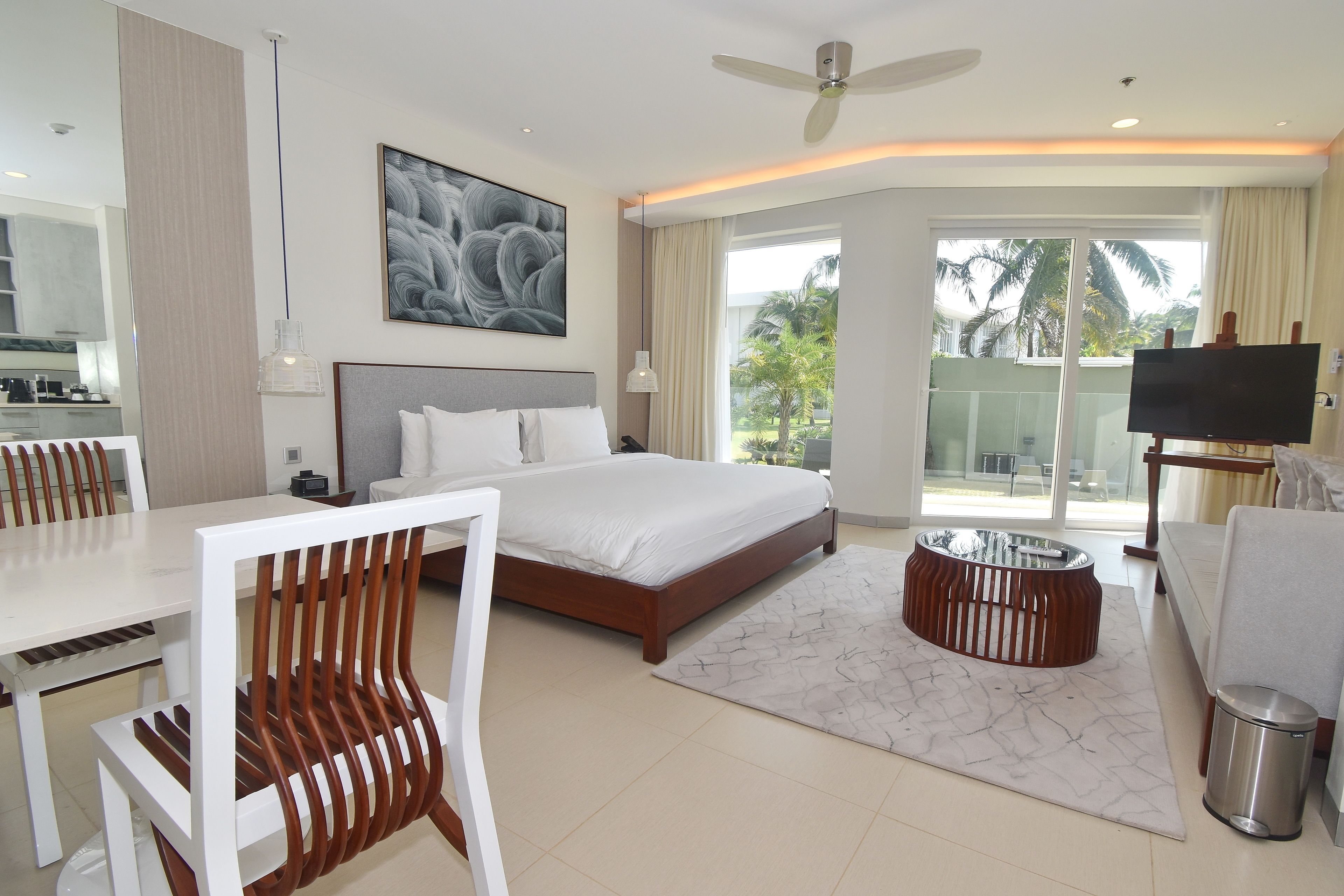 deluxe room, sea view | 2 bedrooms, premium bedding, in-room safe, individually decorated
