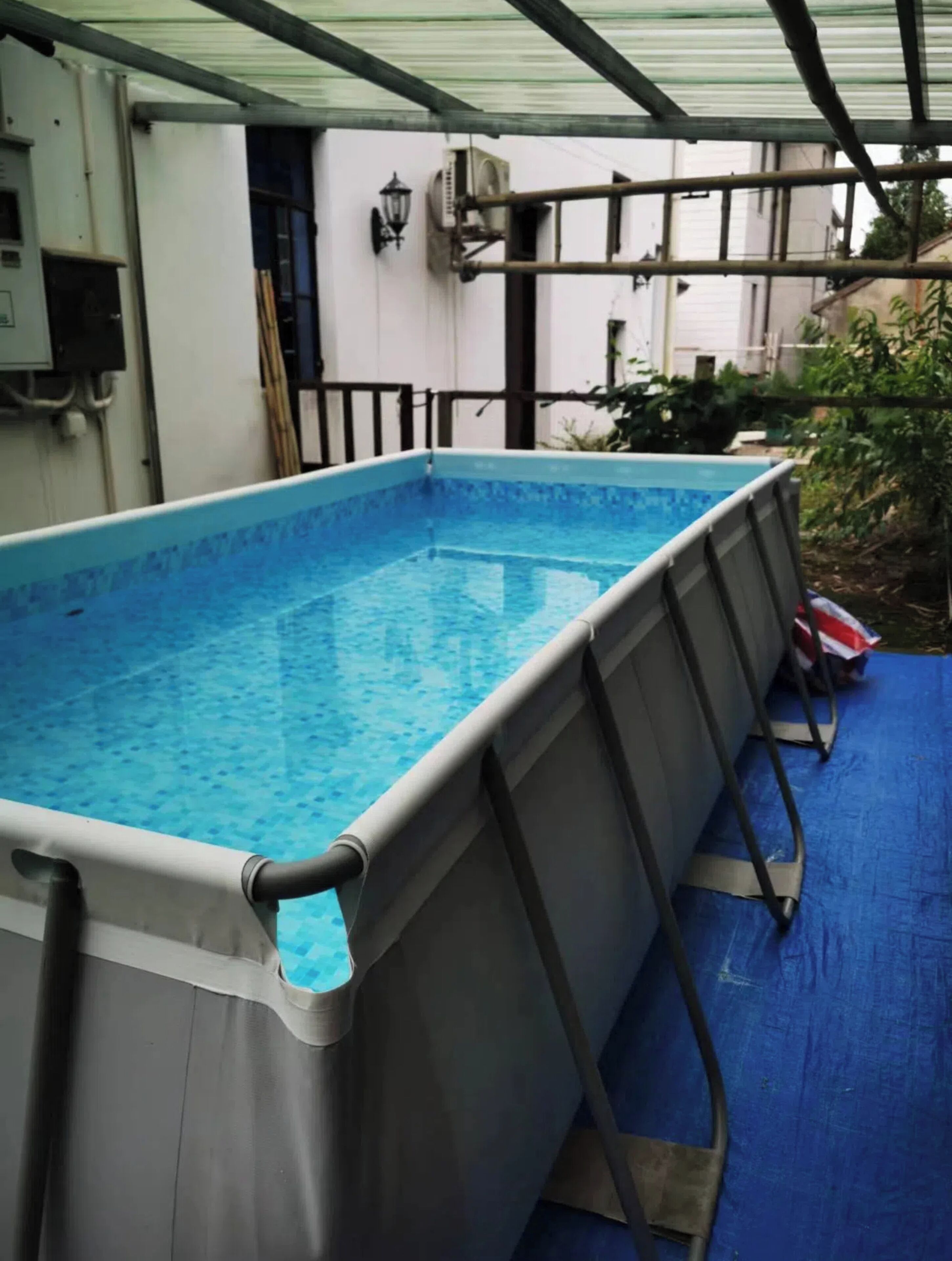 Hồ bơi cho trẻ em