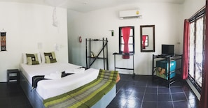 In-room safe, cots/infant beds, rollaway beds, free WiFi - Papillon Bungalows (Ko Lanta)