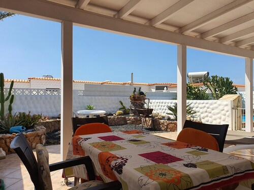 Wunderschöner Bungalow in ruhiger Lager