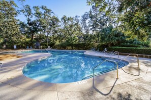 Piscine extérieure