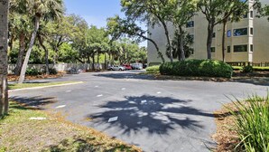 Free self-parking - Shorewood 439 (Hilton Head Island)