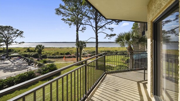 Balcony - Beachside Tns 1870 (Hilton Head Island)