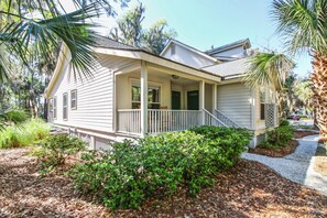 Front of property - Cottages 11 (Hilton Head Island)