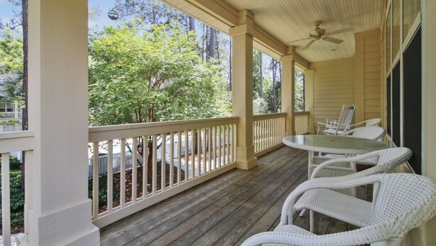 Terrace/patio - Lyons 10 (Hilton Head Island)