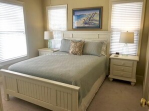 4 bedrooms, desk, free WiFi