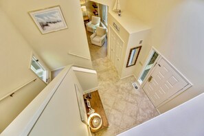 4 bedrooms, desk, free WiFi