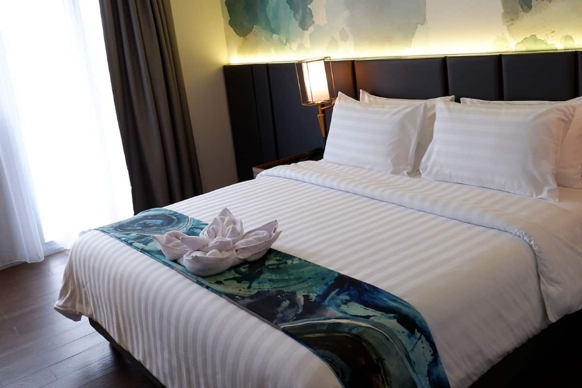 Deluxe-Doppelzimmer | Zimmersafe, Schreibtisch, Bügeleisen/Bügelbrett, kostenloses WLAN