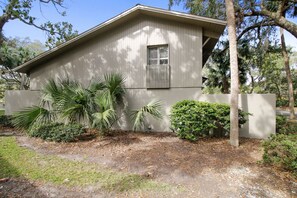 Garden - Fairway Lane 85 (Hilton Head Island)