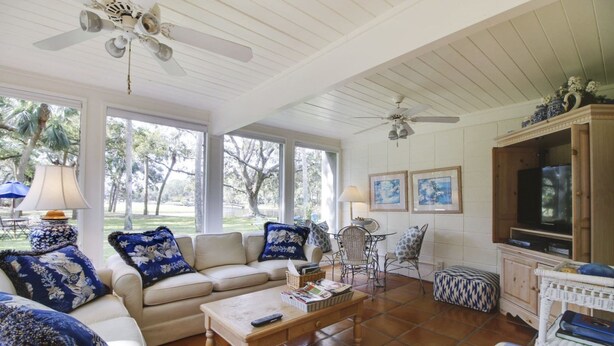 Unclassified image, 1 of 11, button - Fairway Lane 85 (Hilton Head Island)