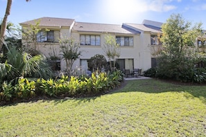 Property grounds - Island House 138 (Hilton Head Island)