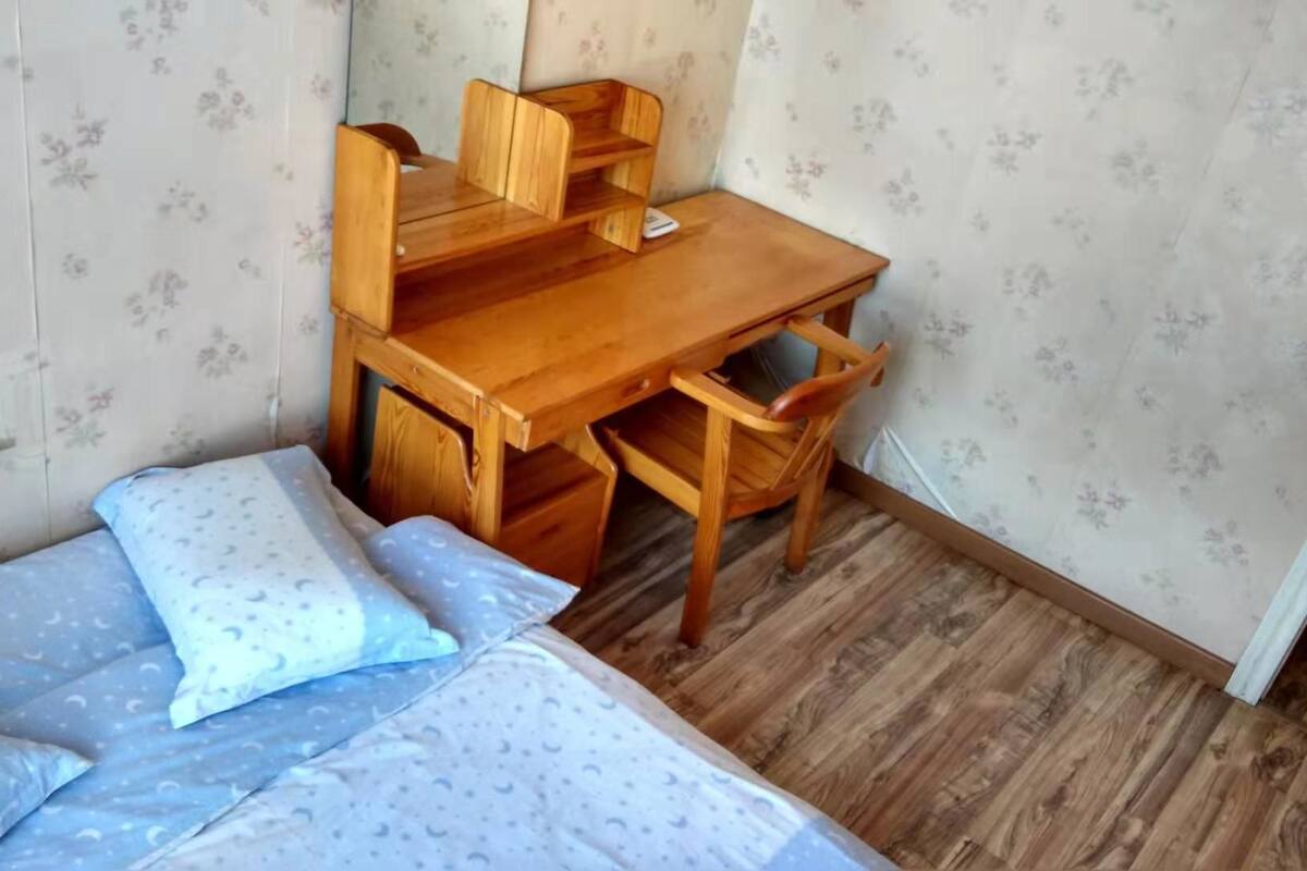 Habitación doble superior | Escritorio, cortinas blackout y wifi gratis