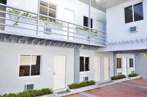 Exterior - Grand Peninsula Suites (Balanga)