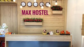 Reception - max hostel (Can Tho)