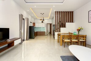 Villa, 3 camere da letto | Pasti in camera