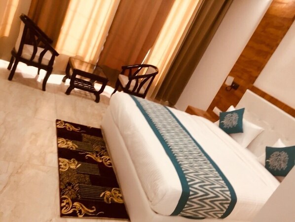 تجهيزات عازلة للصوت وأسرّة قابلة للطي وواي فاي مجانًا