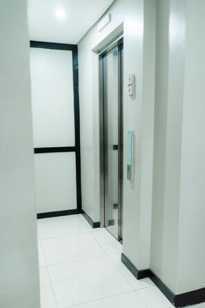 Interior detail - Aikiko House (Davao)