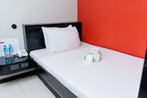 Standard Single Room, 1 Bedroom - Aikiko House (Davao)