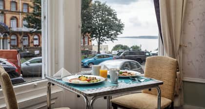 Serenity Guest House