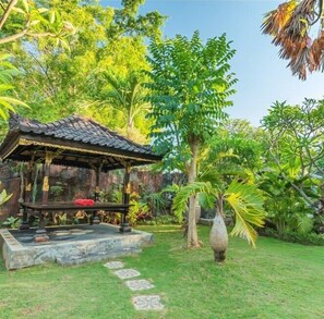 Front of property - Pondok Wisata Sartaya 2 (Buleleng)