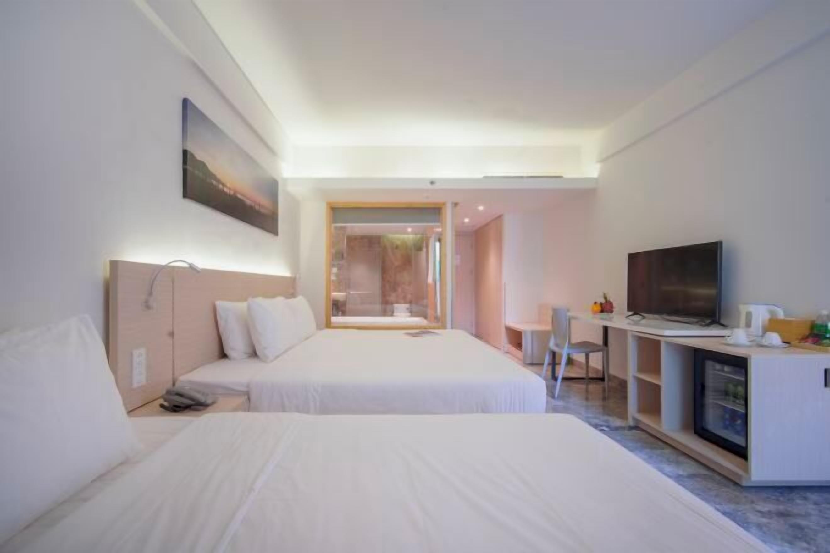 Minibar, in-room safe, desk, blackout drapes