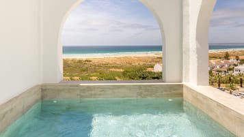 Premium Suite, 1 Queen Bed | View from room
