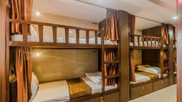 Unclassified image, 1 of 12, button - DORMITORY POINT (Mumbai)