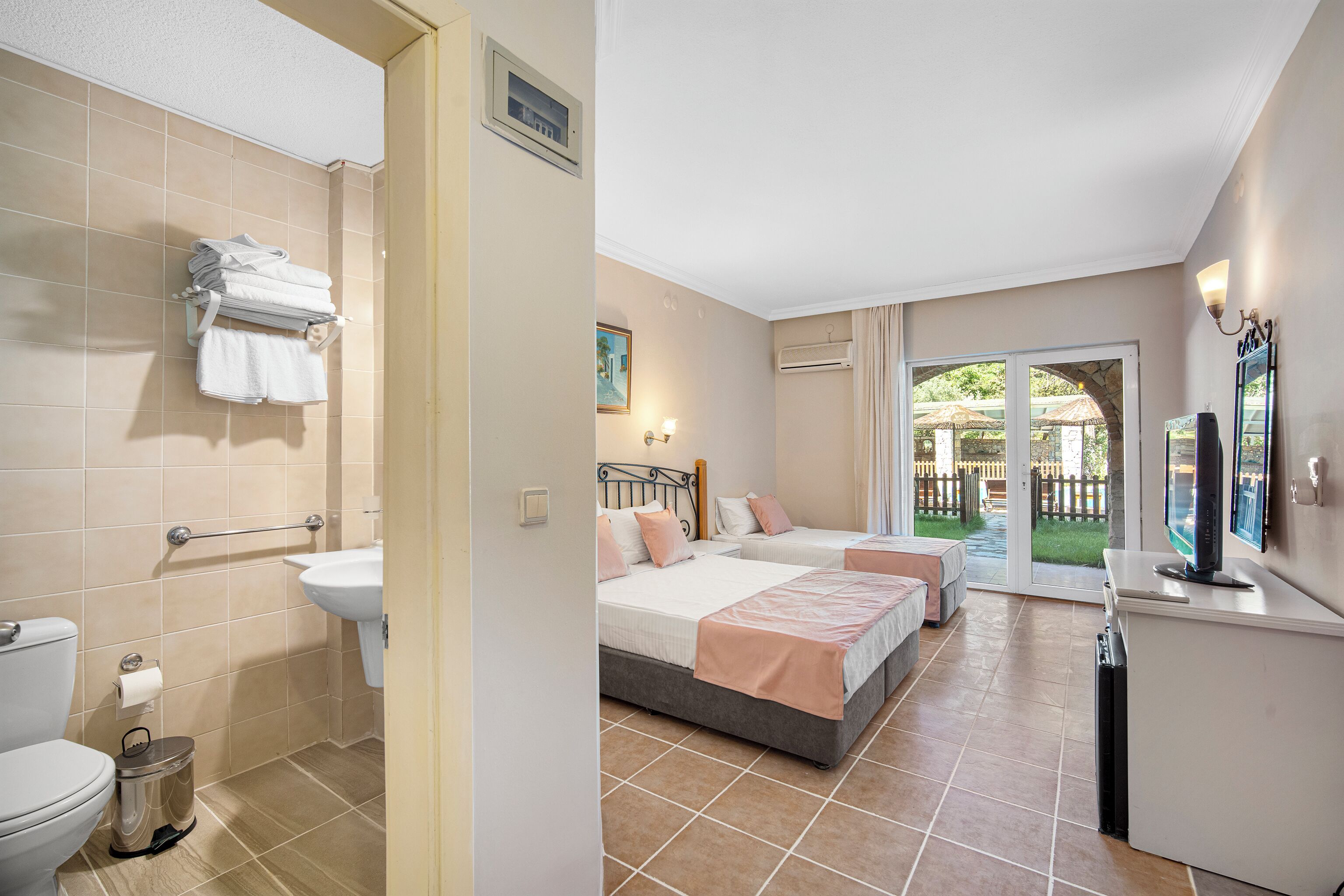 1 bedroom, premium bedding, minibar, soundproofing