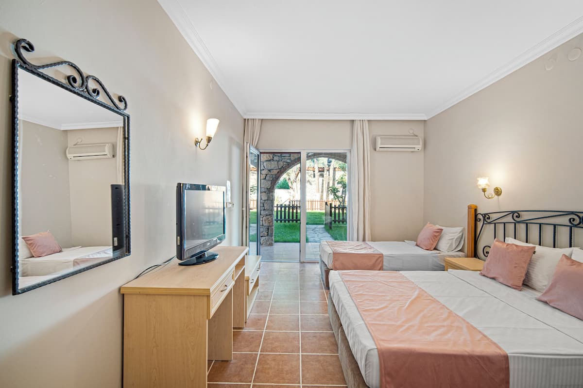 Biancheria da letto di alta qualità, minibar, insonorizzazione