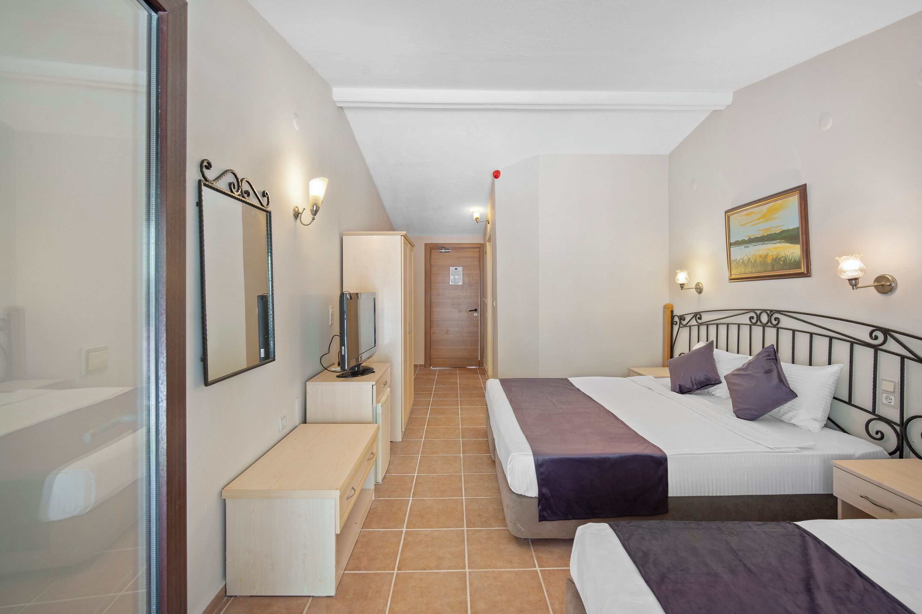 1 bedroom, premium bedding, minibar, soundproofing