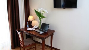 Room - Hotel Yoshlik (Navoiy)