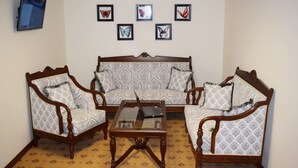 Room - Hotel Yoshlik (Navoiy)