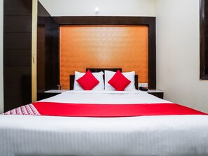 واي فاي مجانًا وملاءات أسرّة