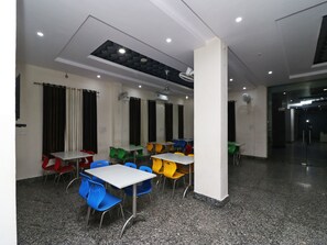 用餐
