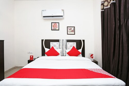 OYO 17443 Tirupati Residency