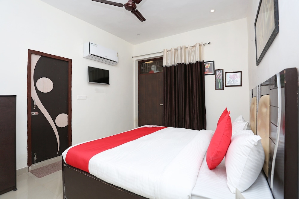 OYO 17443 Tirupati Residency