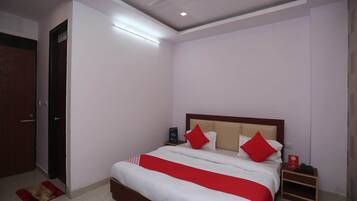 Standard Double Room | Bed sheets