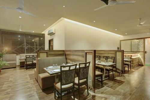 Laxman Residency