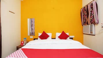 Standard Room | Free WiFi, bed sheets