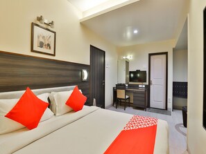 Standard Room | Free WiFi - OYO 17332 Hotel Nana's (Daman)