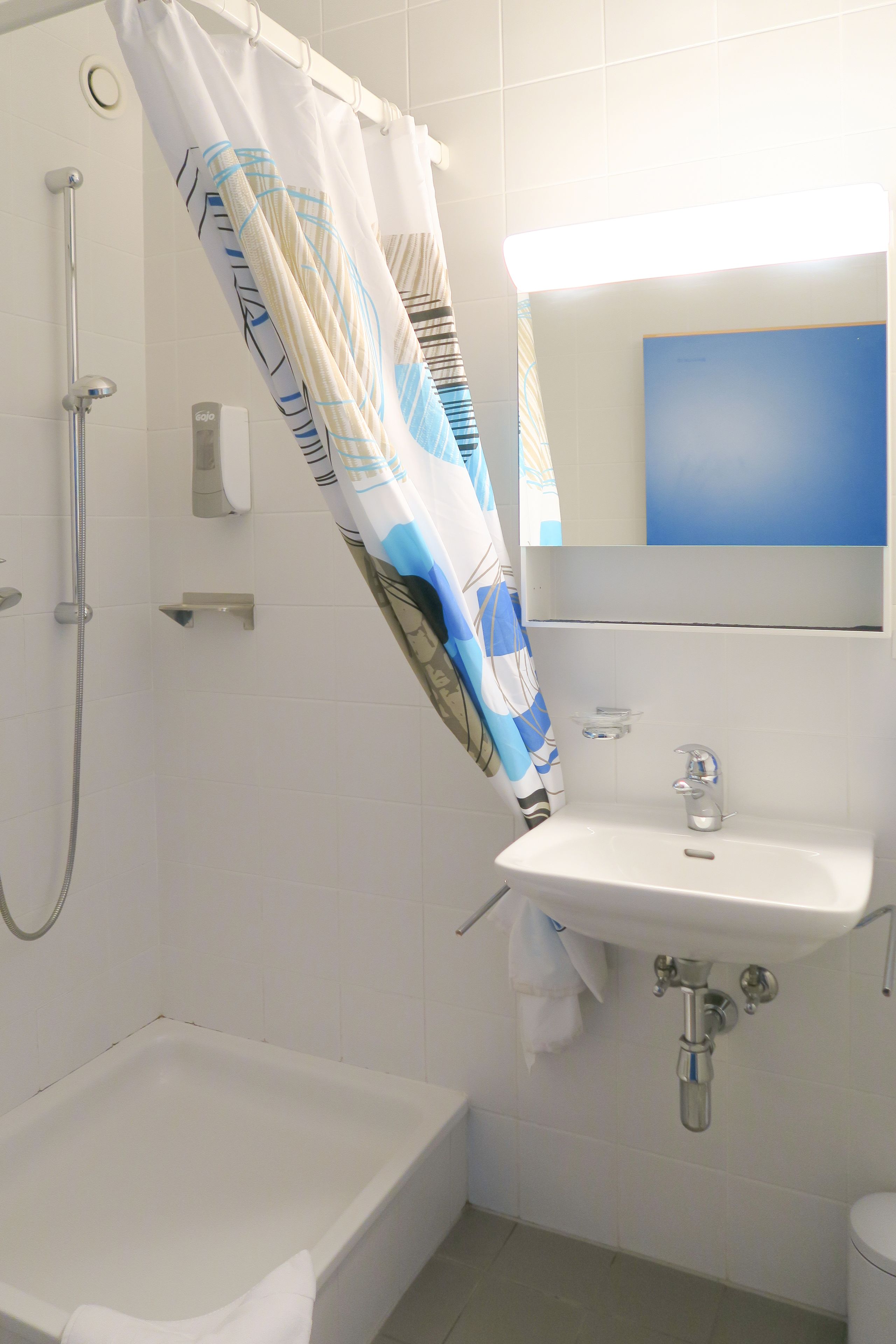 room | bathroom | shower, free toiletries, hair dryer, towels