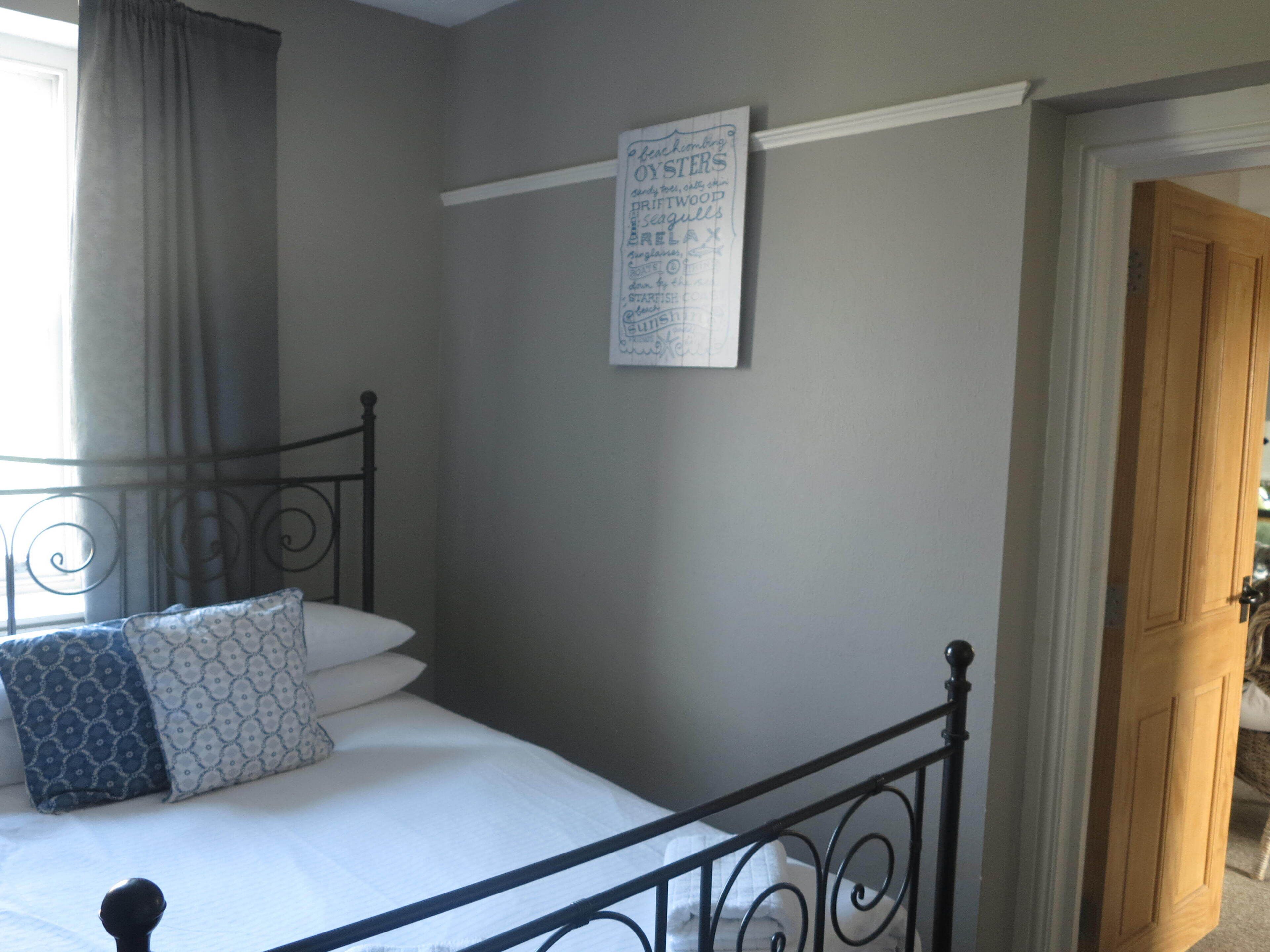 3 bedrooms, iron/ironing board, travel crib, WiFi