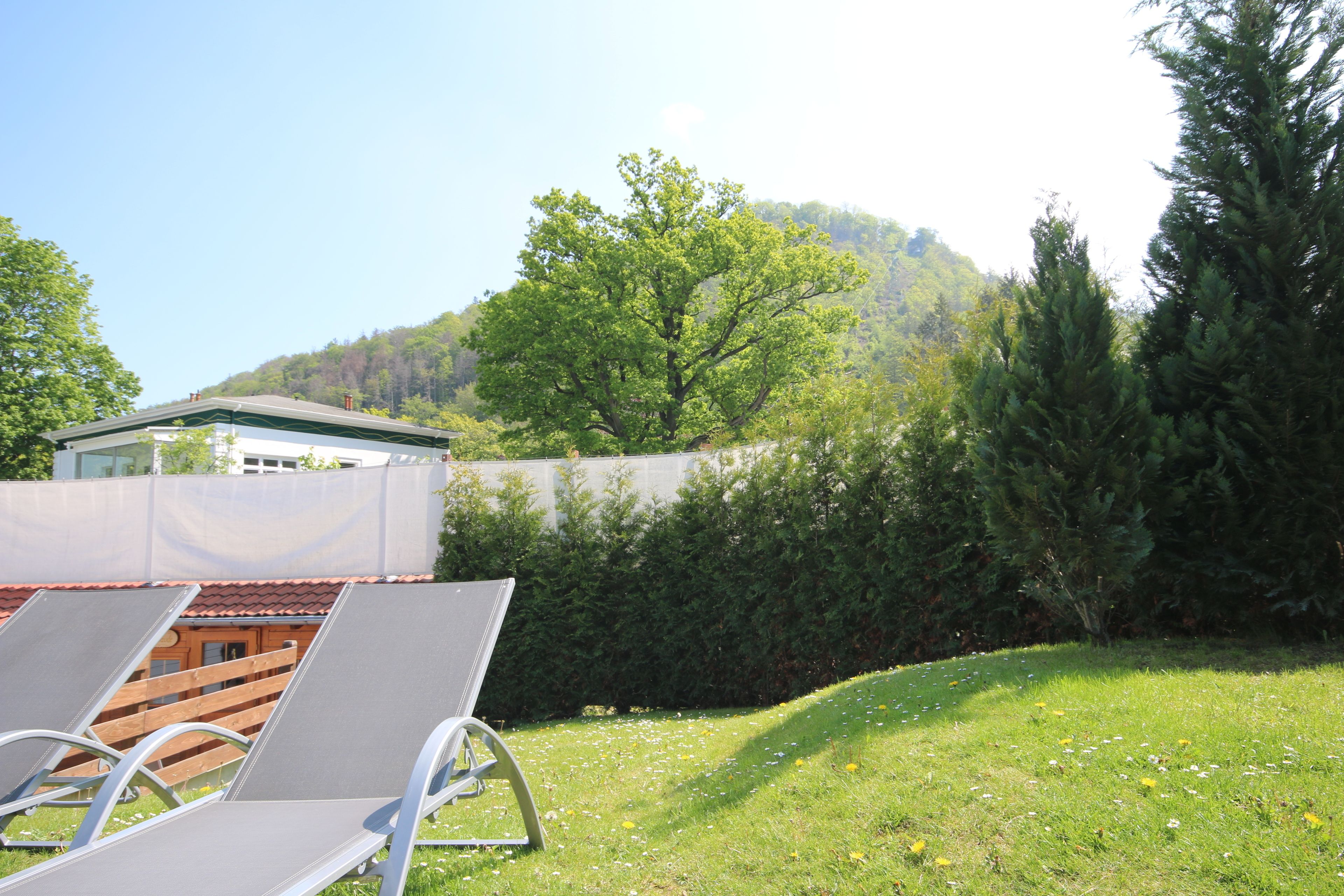 Soins corporels, soins d'aromathérapie, massages aux pierres chaudes