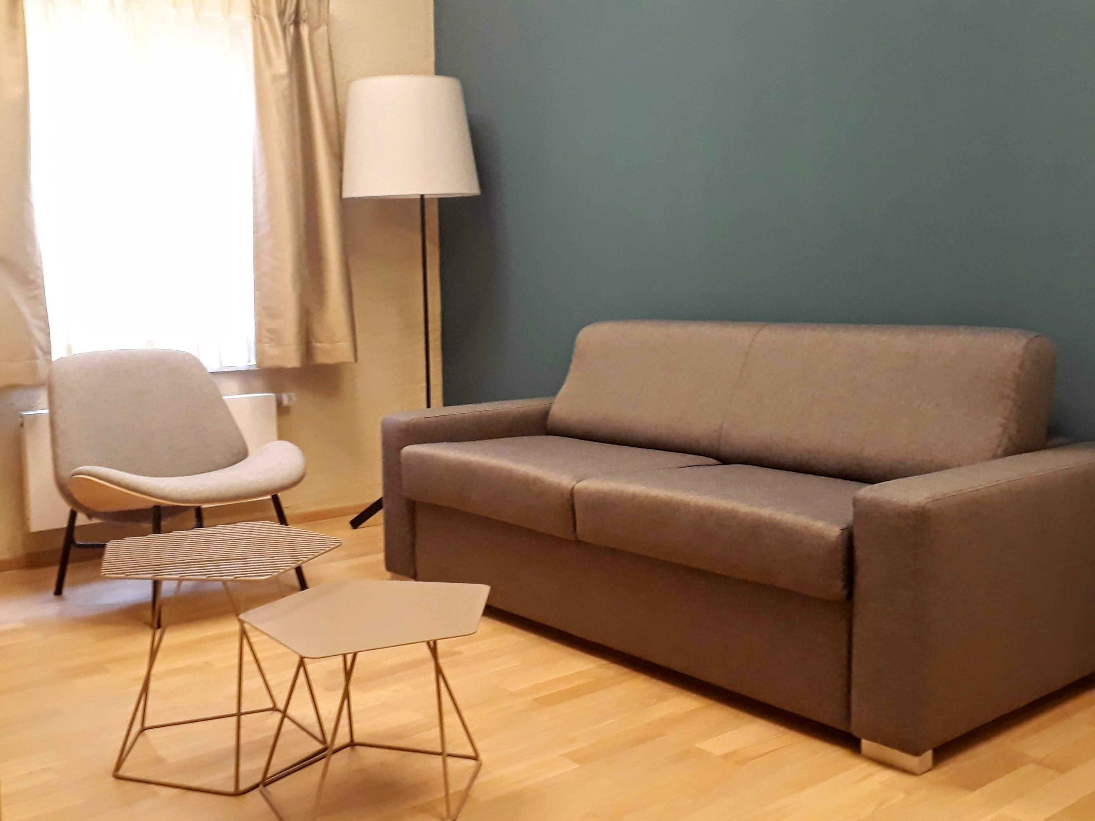 deluxe double or twin room, non smoking | hypo-allergenic bedding, minibar, individually decorated